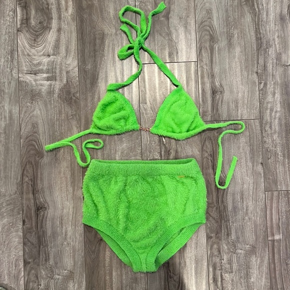 Fenty Savage green S - Picture 1 of 5